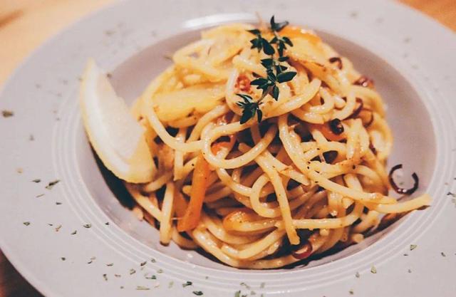 有创意的网红店名字，有创意的网红店名字两个字（带你玩转城市露营风）