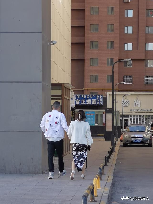 sunshine的意思，youaremysunshine的意思（爱是存在于世上的意义）