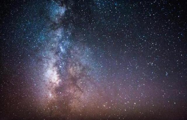 小朋友生日礼物，儿童生日礼物送什么好（孩子频繁参加同学10岁生日宴）