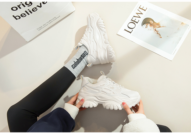 又好看又耐穿的休闲鞋，2023春天流行什么款式的休闲鞋