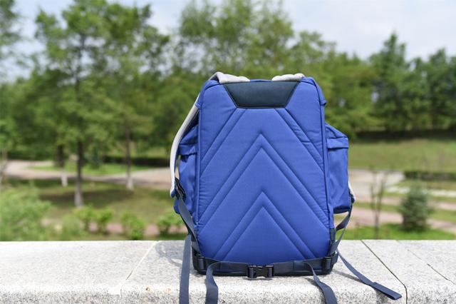 deuter双肩包，包好还是人好-DEUTER多特城市记忆双肩包