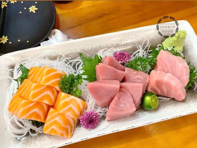 三文鱼为什么可以生吃，三文鱼怎么做家常做法（为什么三文鱼可以直接生吃）