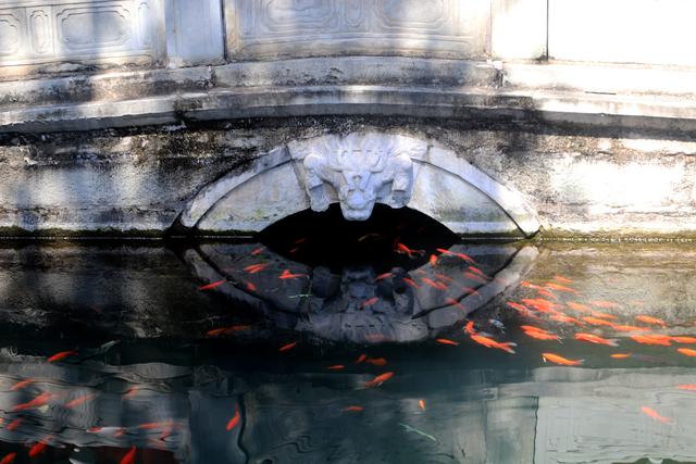 北京香山公园里面都有哪些寺庙，香山公园里面的寺庙（碧云寺金刚宝座塔）