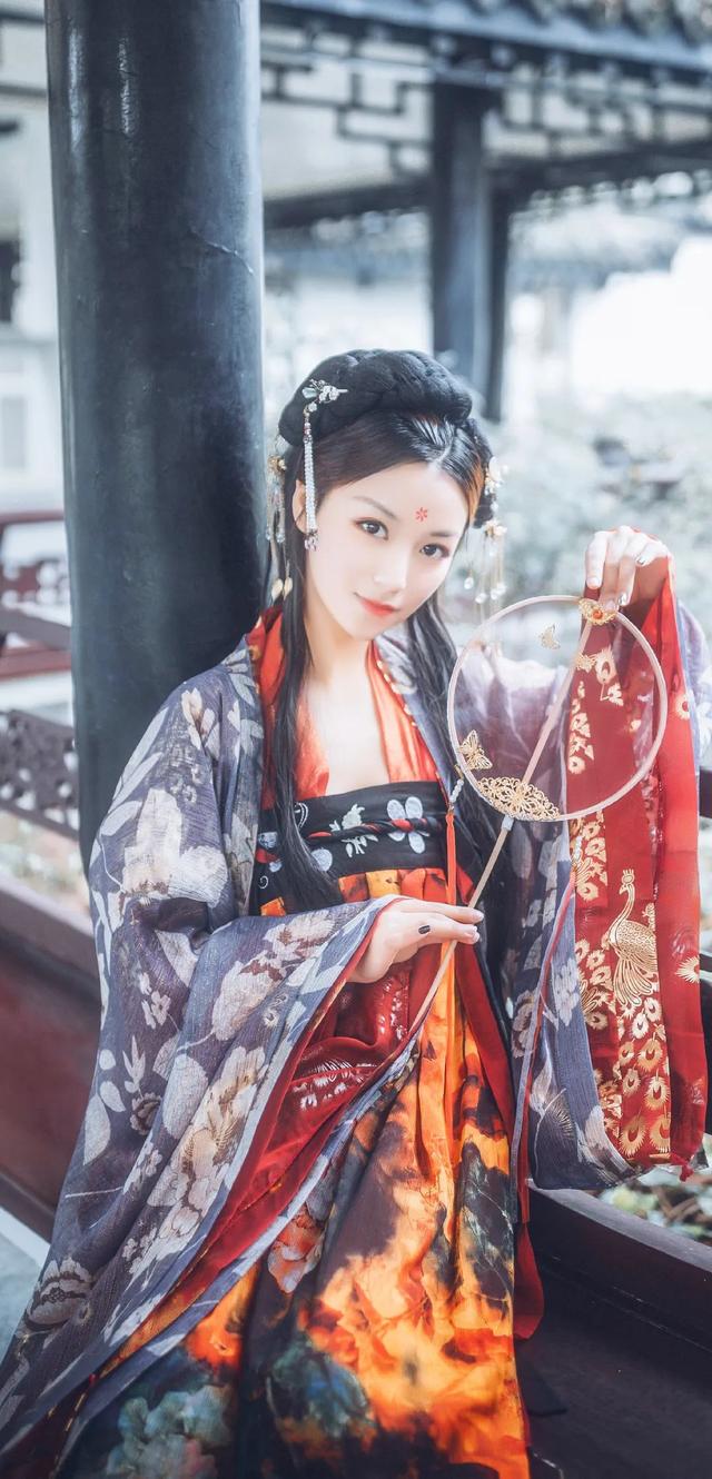 有气质女人晚安说说，有气质女人晚安说说图片大全（精选美女明星手机壁纸合集）