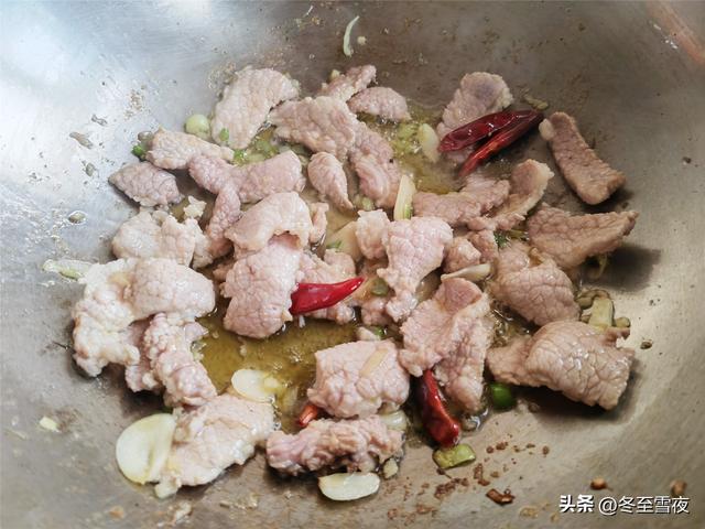 炒大白菜最简单的做法，白菜的18种家常做法（白菜这样搭配做）