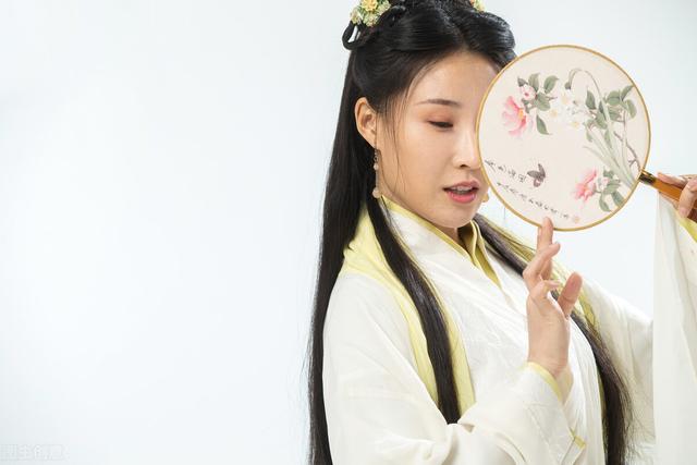 及笄之年笄的意思，什么叫及笄之年（你知道古代“及笄”和绑在头上的缨线是指什么吗）