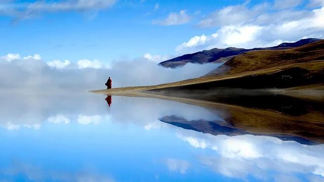 前不见古人句古诗作者，前不见古人后不见来者作者是谁（前不见古人后不见来人的作者是谁）