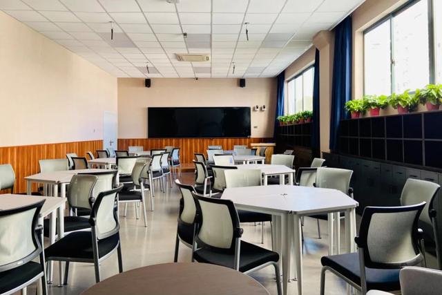 南京公办初中排名一览表，2021南京公办初中排名（不愧是南京南大门最强初中）