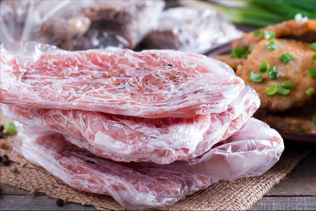 5分钟快速解冻肉的方法，五分钟快速解冻肉（解冻肉别用清水泡）