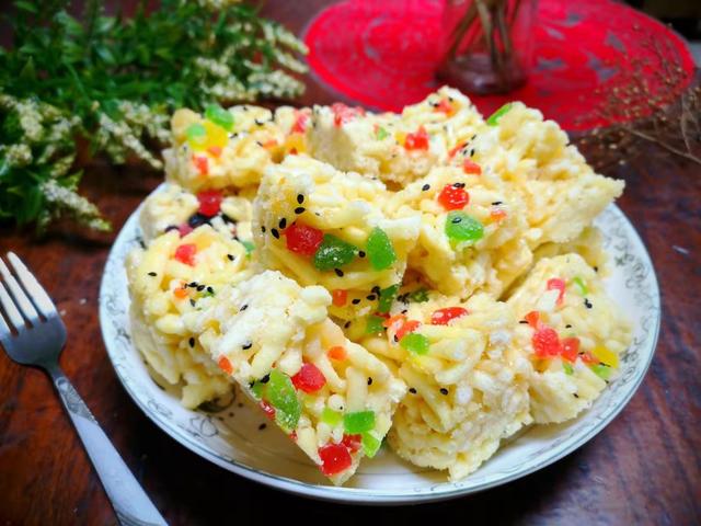 沙琪玛的制作方法，自己制作沙琪玛怎样做（自己做吃的也放心​）