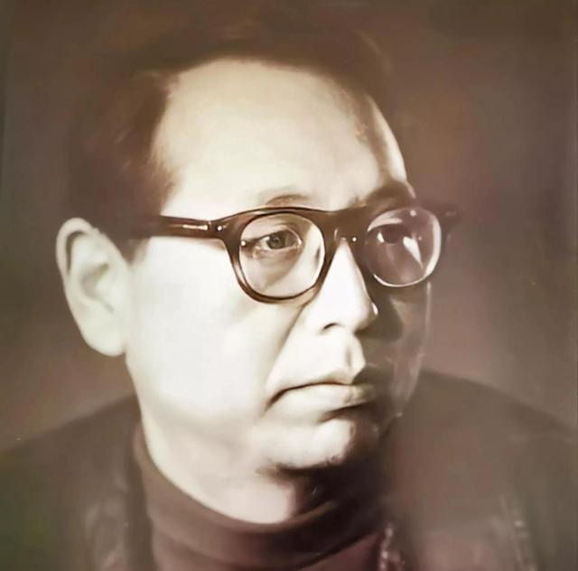 小兵张嘎简介，小兵张嘎简介30个字（《小兵张嘎》里的胖翻译叫王澍）