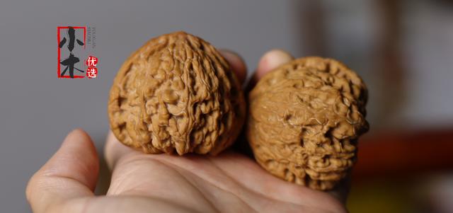 男人是不是喜欢馒头型，馒头比是什么（标准的馒头桩型文玩核桃）