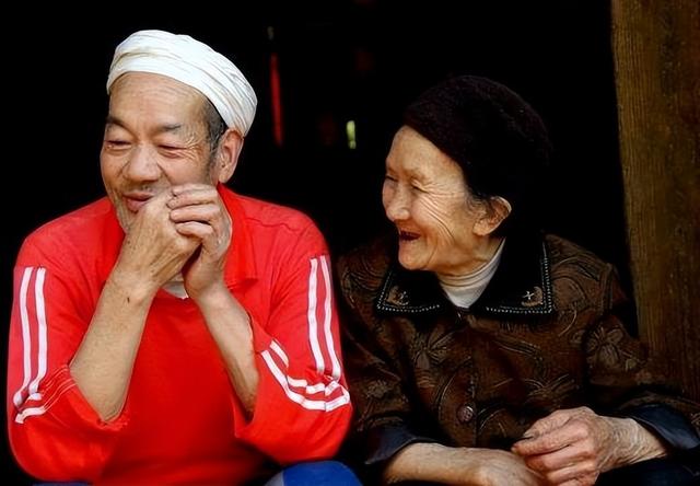 五彩米花糖做法图解，手工制作米花糖图片（5.20 凿进“天梯”里的爱）