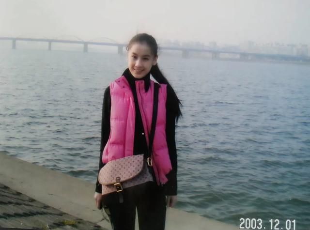 黄圣依第一任丈夫，黄圣依的老公是谁（周星驰捧红后嫁二婚杨子）