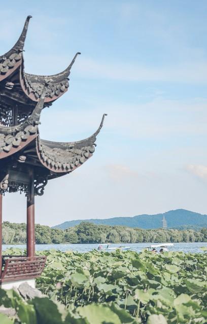 杭州西湖在哪里，杭州西湖在哪个省哪个市区（杭州西湖）