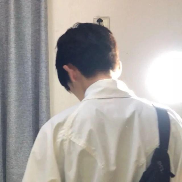 好看的男头，微信头像，好看的男头（好看帅气的个性男头像）