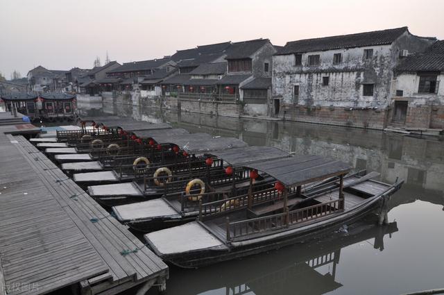 苏州旅游必去景点，苏州景点排名前十（苏州旅游景点有哪些）
