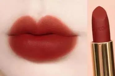 十大必买经典口红，盘点最值得拥有的10款口红（90%的人都觉得这10支口红经典不过时）