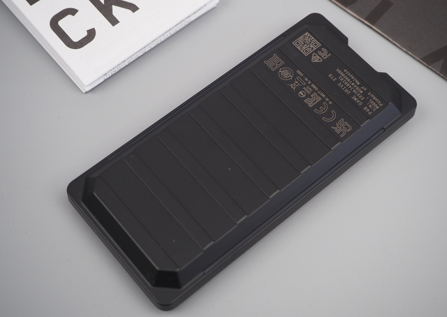 移动硬盘检测软件，怎么用鲁大师检测移动硬盘（游戏移动固态硬盘佼佼者）