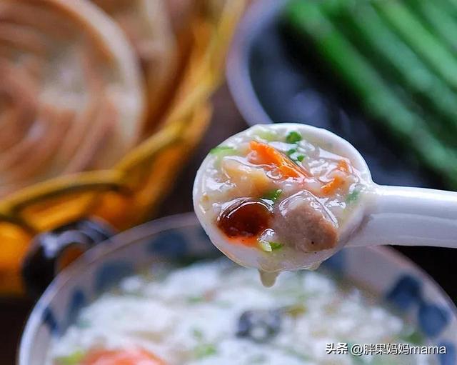 怎样做家常版南瓜山药糯米粥，南瓜山药小米糯米粥的功效（秋季多喝这几种家常养生粥）
