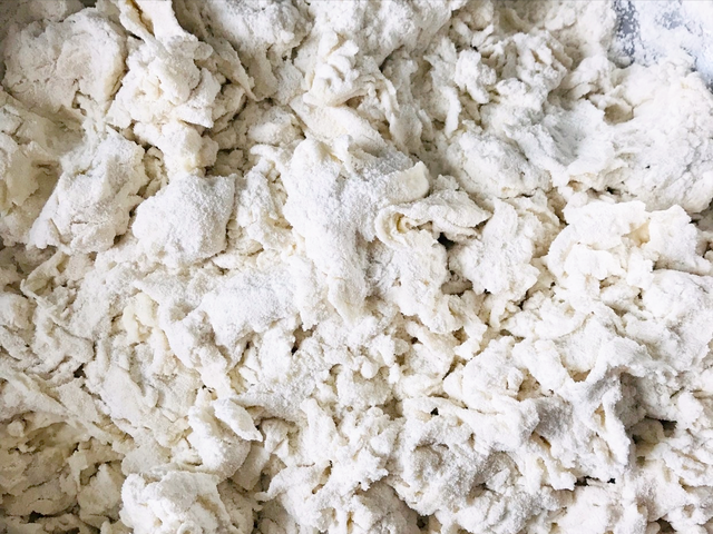 烧饼油酥怎么调配，油酥烧饼的做法与配方（按照这个比例一次成功）