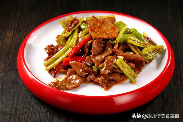 牛里脊如何挑选，牛里脊如何挑选好坏（牛身上最“精华”的5块肉）