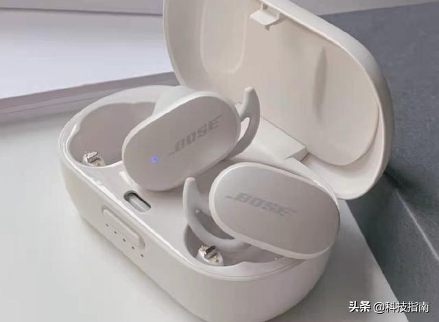蓝牙耳机连上没有声音什么问题，蓝牙耳机连接上没声音是怎么回事（蓝牙耳机只有一个有声音惹人恼）