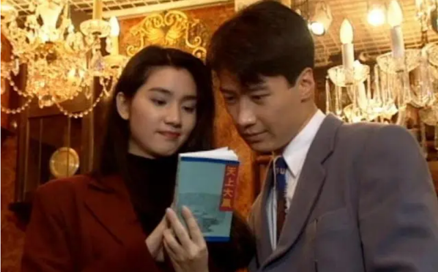 黎明女粉合照，流水的女神。盘点百搭天王黎明和美女们的合照。