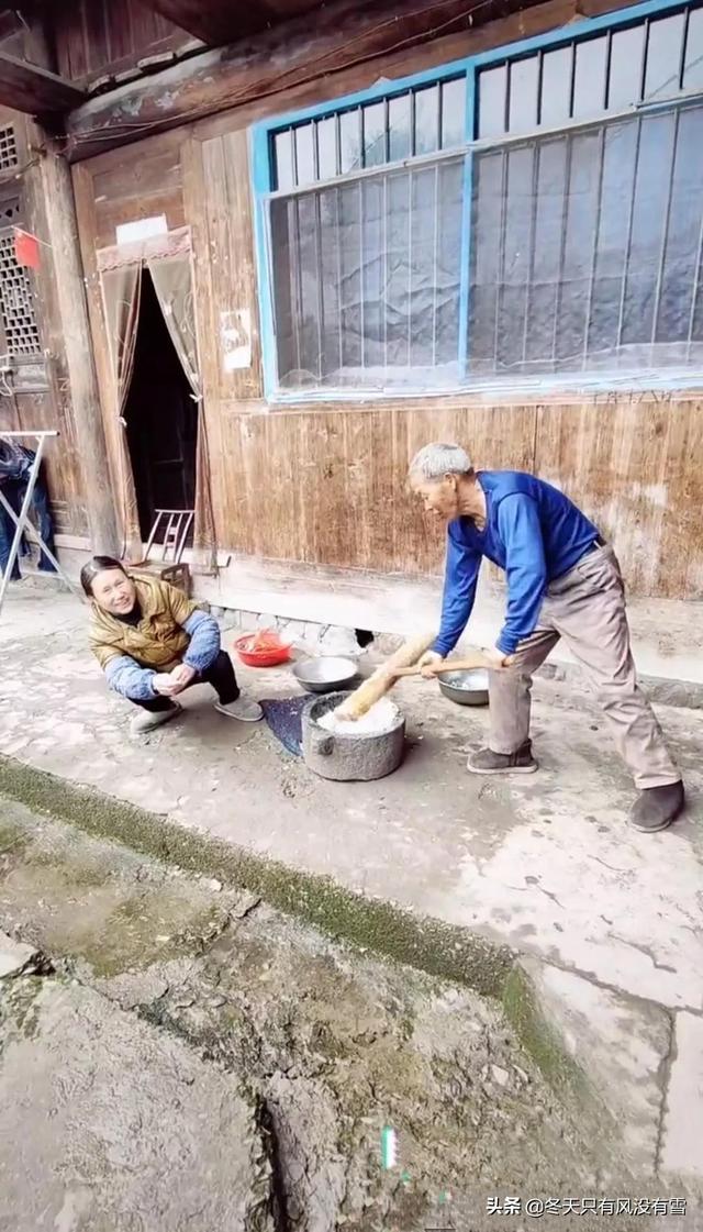 糯米糍粑怎么做，糯米糍粑怎么做好吃（糯米糍粑粑的手工做法）