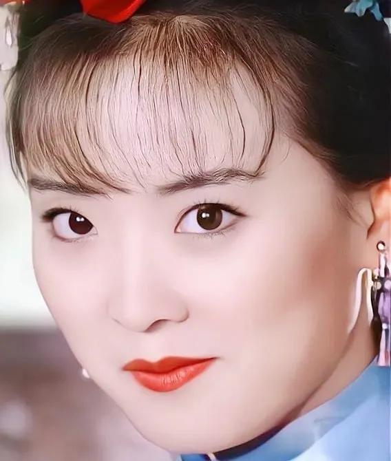 世界上最美的眼睛，世界上最美的眼睛长什么样子（星星般的眼眸里有星辰大海）