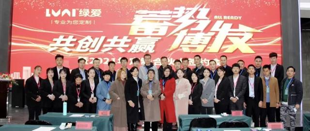 绿茶，红茶最大批发市场在哪价多少，绿茶批发市场在哪里（绿爱散茶大宗交易市场的服务闭环）