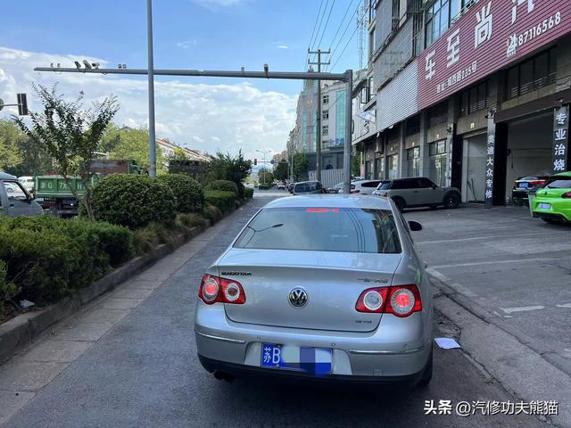 迈腾加什么机油最适合最好，迈腾用什么机油好40还是30（大众迈腾为毛会烧机油）