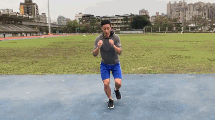 弹跳该怎么练，好的弹跳力是怎样来的