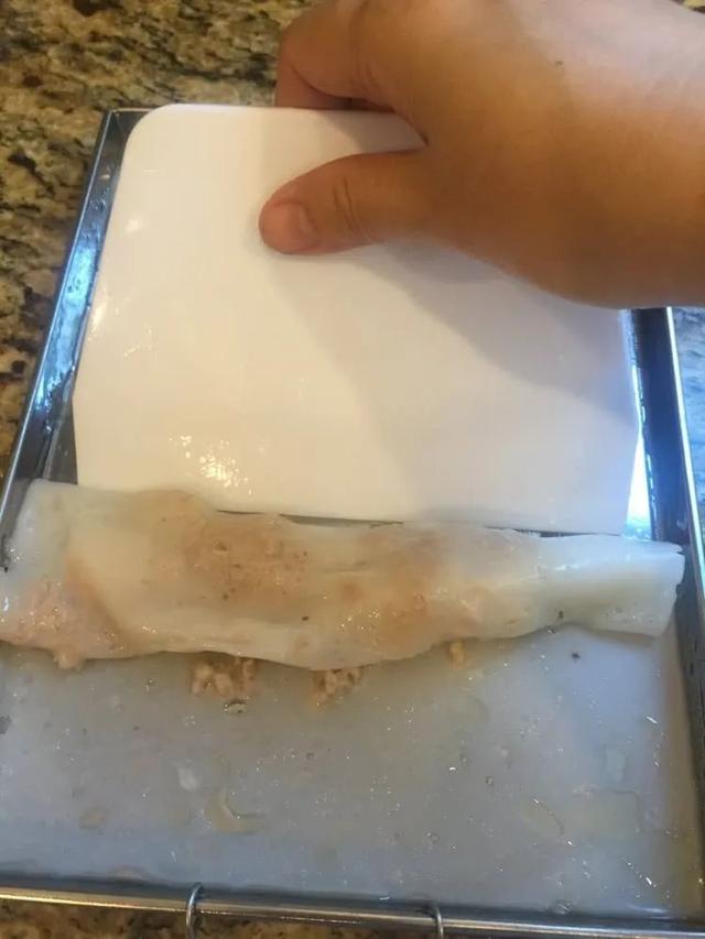 广东肠粉的做法，肠粉机器多少钱一台全自动（广东著名肠粉店的酱汁配方被我发现了）