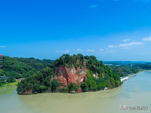 乐山大佛旅游攻略，乐山大佛景区攻略详细（乐山大佛峨眉山一日游攻略）