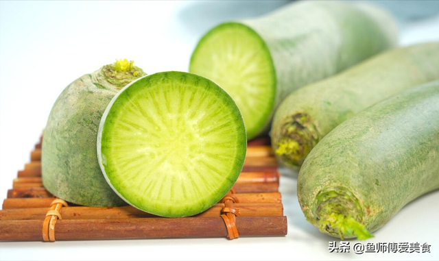 炸鱼丸子怎么做汤家常，炸鱼丸子怎么做汤家常做法（吃4样做2事忌3事）