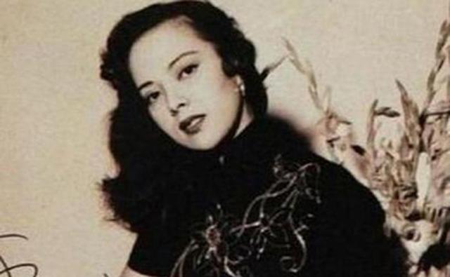 李香兰是谁，李香兰是谁我的外婚妻（音乐故事之《李香兰》）