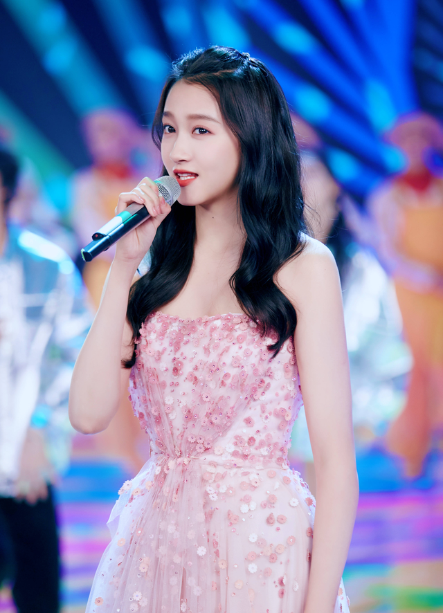 北京四大女明星，热依扎、杨幂也在内