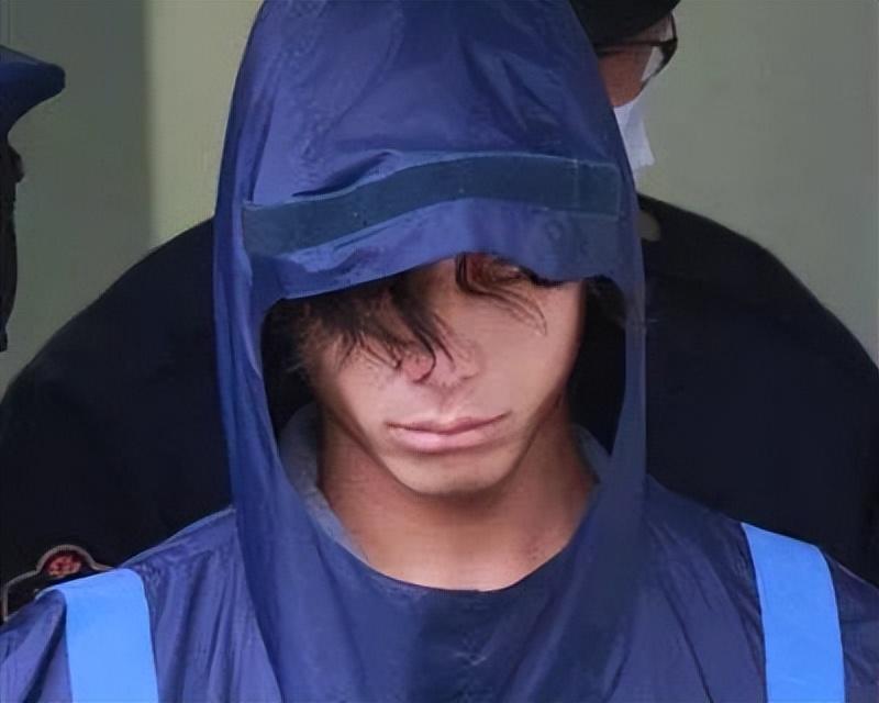 杀人犯市桥达也整容逃亡两年多,因入狱照爆火:颜值即正义?