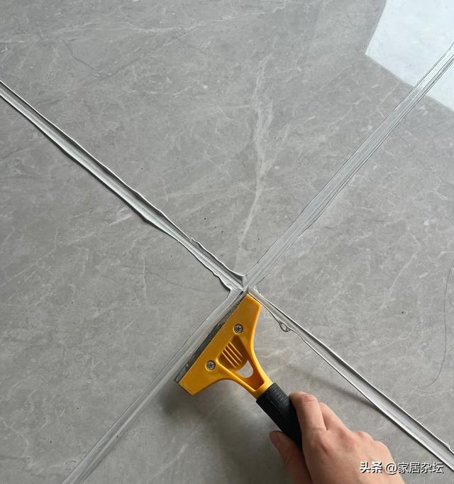 瓷砖美缝用什么材料好，瓷砖美缝用什么美缝剂好（这4点非常不可取）
