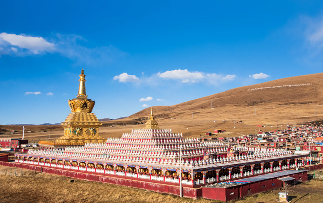 全国最适合女性出家的寺院，女的想出家修行去哪里（2万女尼姑点青灯伴古佛）