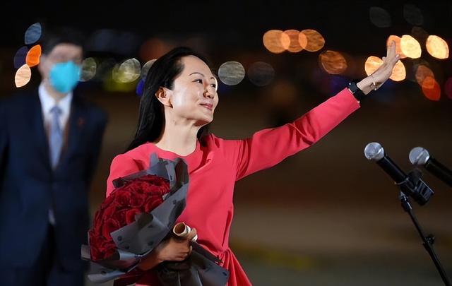 任正非的女怎么姓孟姓姚，任正非的女怎么姓孟（任正非的三个子女不同姓）