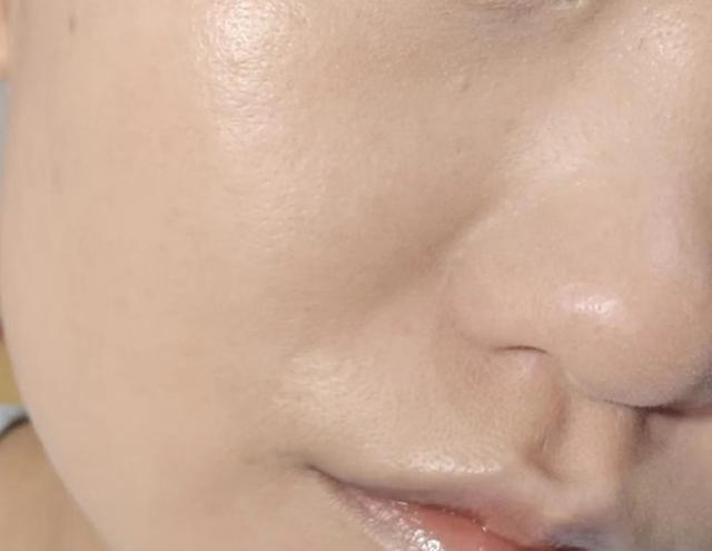 粉底液排行榜前十名的牌子，什么大牌粉底液好用（值得回购的四款大牌粉底液）