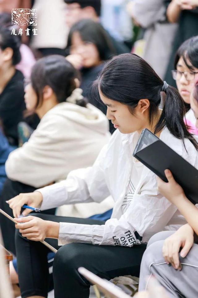 羊简笔画 手把手教你画出超可爱卡通绵羊，羊简笔画（全网都在“羊了个羊”）