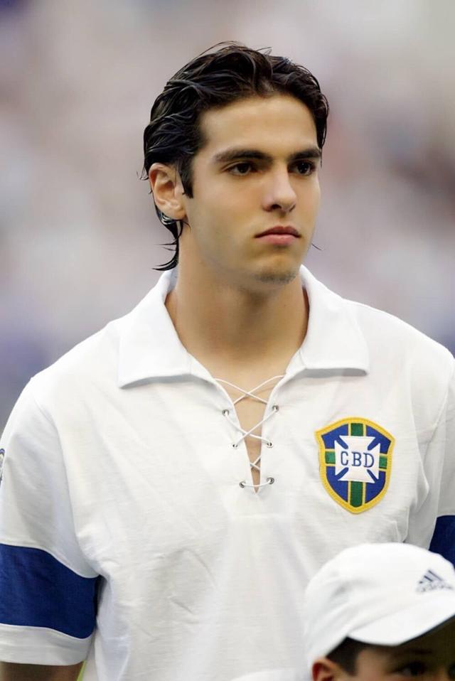 卡卡，微信头像，卡卡（梅罗时代前足坛第一人）