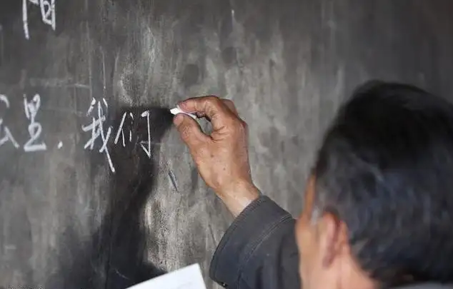 piercing什么意思中文，piercing的意思（5-7-5英语俳句诗原创）