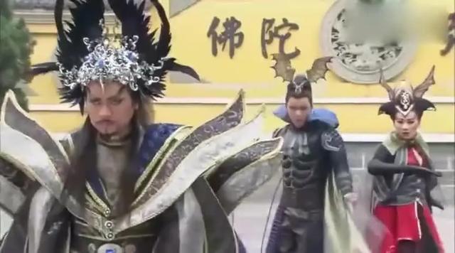 盘点活佛济公十大天神，济公仅排第三，胭脂仙子浴火重生天下无敌