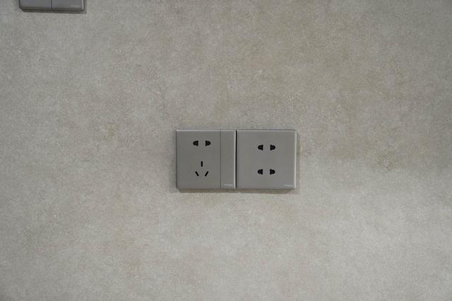 墙上插座如何拆除，500平别墅这样装省钱又好看