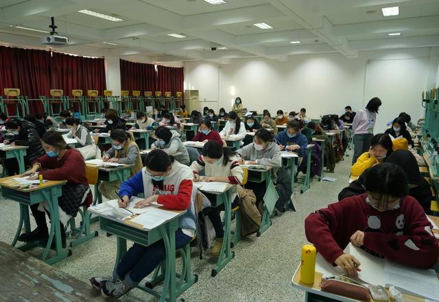 研究生报考简章，2020年硕士研究生招生简章（2023硕士研究生招生简章发布）