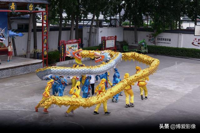 二龙戏珠，九街龙灯《二龙戏珠》（二龙戏珠是什么项目）